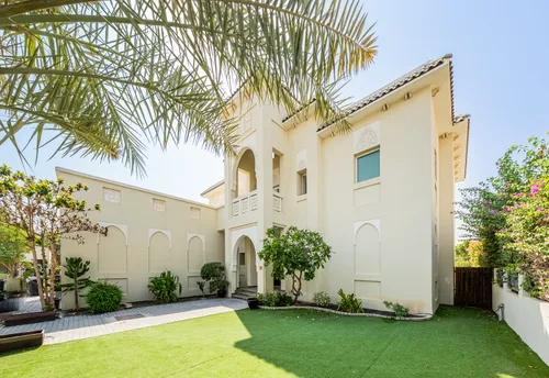 3 Bedrooms Villa in Quortaj 2