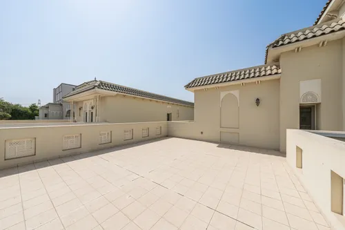 3 Bedrooms Villa in Quortaj 2