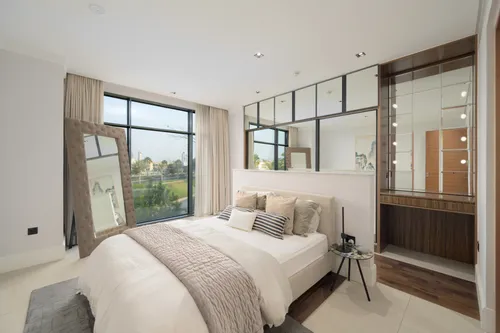 6 Bedrooms Villa in Entertainment Foyer