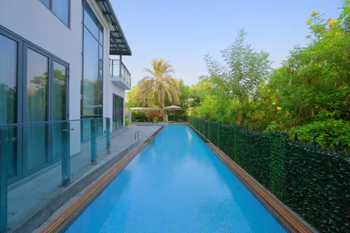 6 Bedrooms Villa in Entertainment Foyer