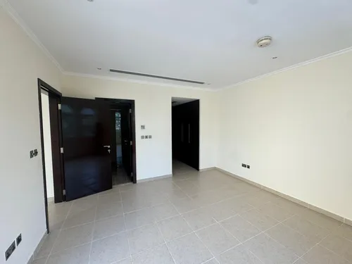 3 Bedrooms Villa in Jumeirah Park Homes