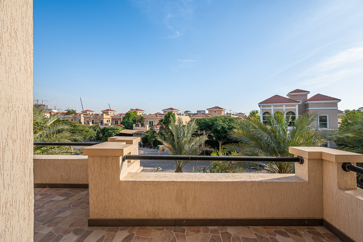 5 Bedrooms Villa in The Centro