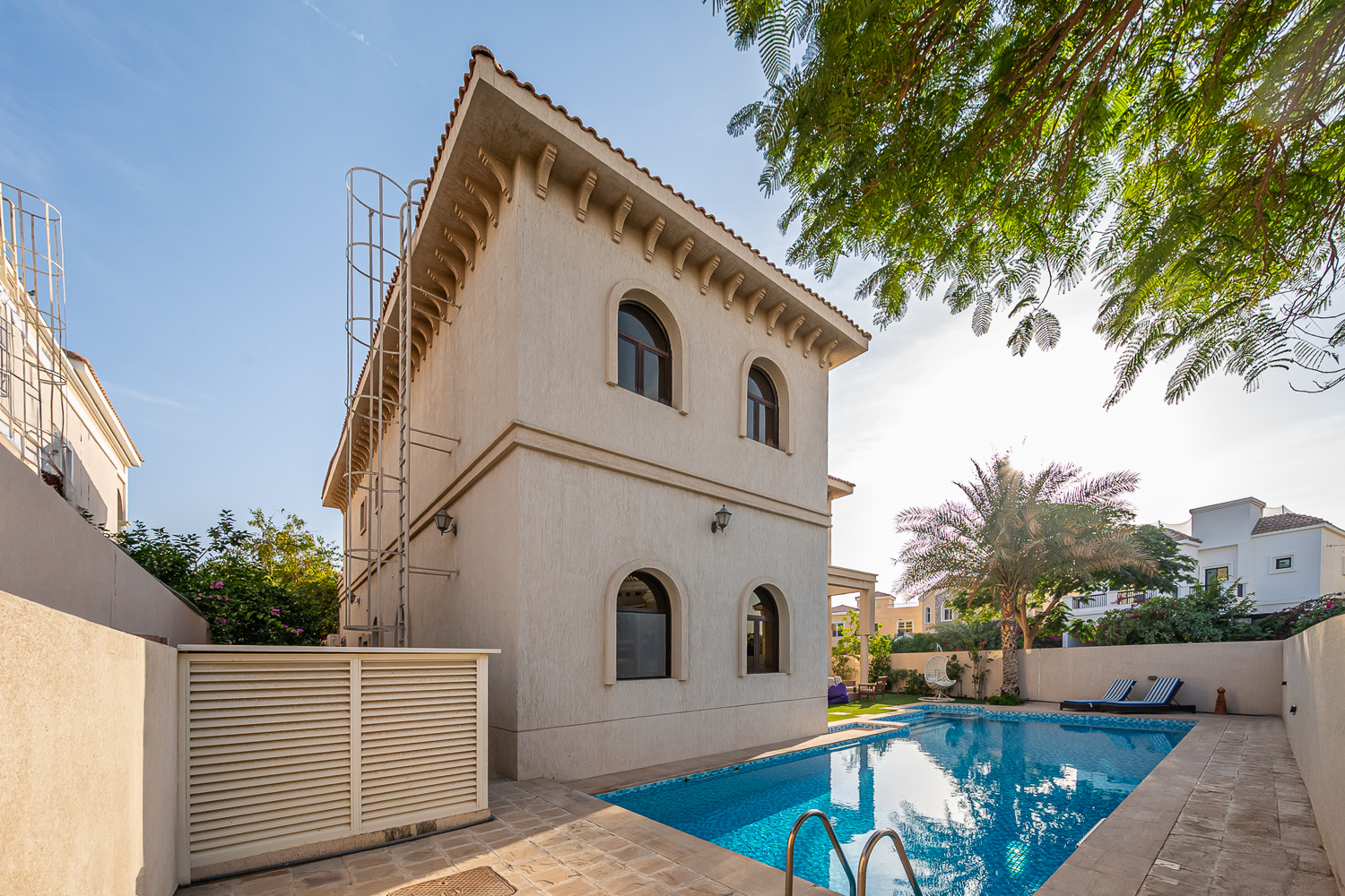 5 Bedrooms Villa in The Centro