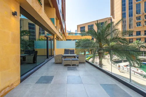 2 Bedrooms Apartment in Dubai Marina Moon