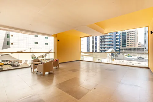 2 Bedrooms Apartment in Dubai Marina Moon