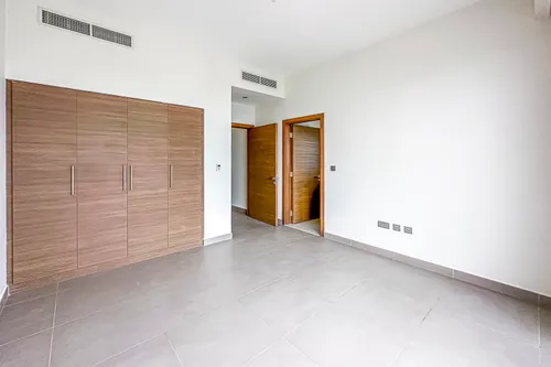 5 Bedrooms Villa in Sidra Villas I