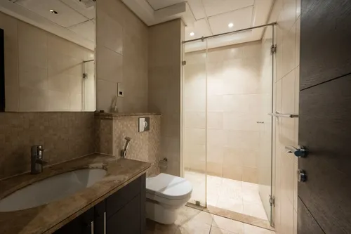 5 Bedrooms Villa in Legacy Large