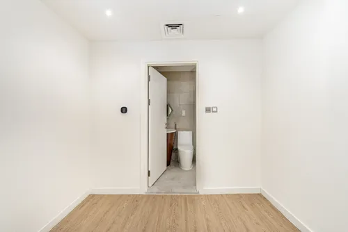 3 Bedrooms Villa in Marina Quays Villas