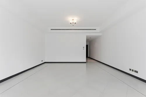 3 Bedrooms Apartment in Sunset Residence