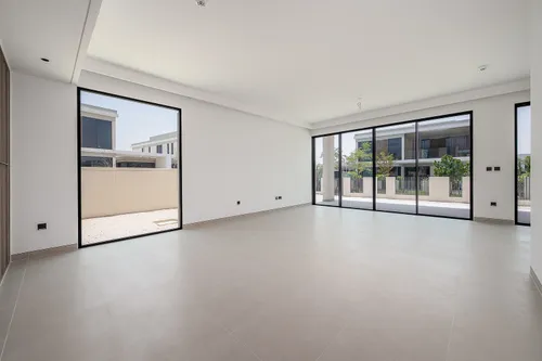 Corner Unit | Pool | Upgraded | Marble Floors