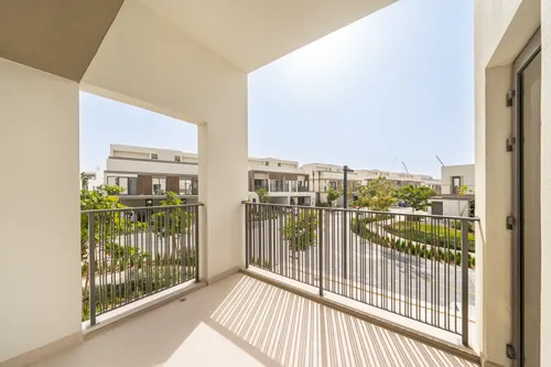 3 Bedrooms Villa in Aura 1