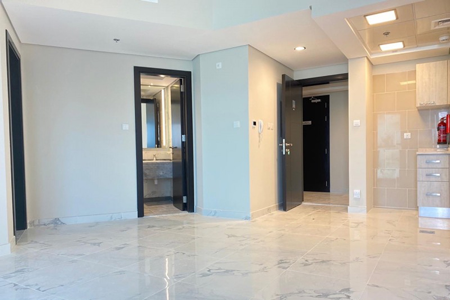 1 Bedroom Warehouse in MAG 510