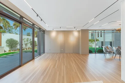 4 Bedrooms Townhouse in Whitefield 1