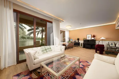 Full Lake Facing | Vacant | Fully Upgraded