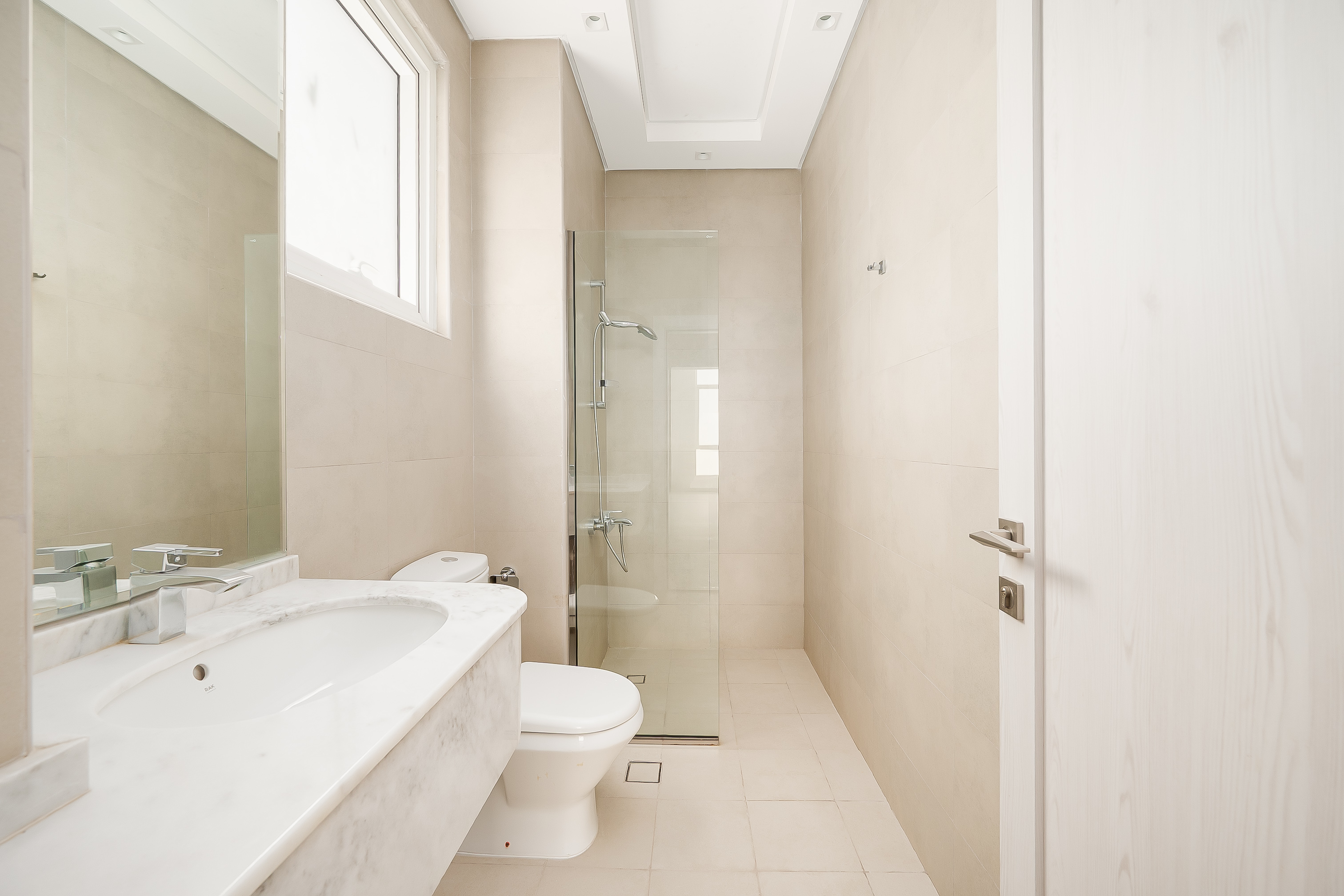 4 Bedrooms Villa in Hoshi 1