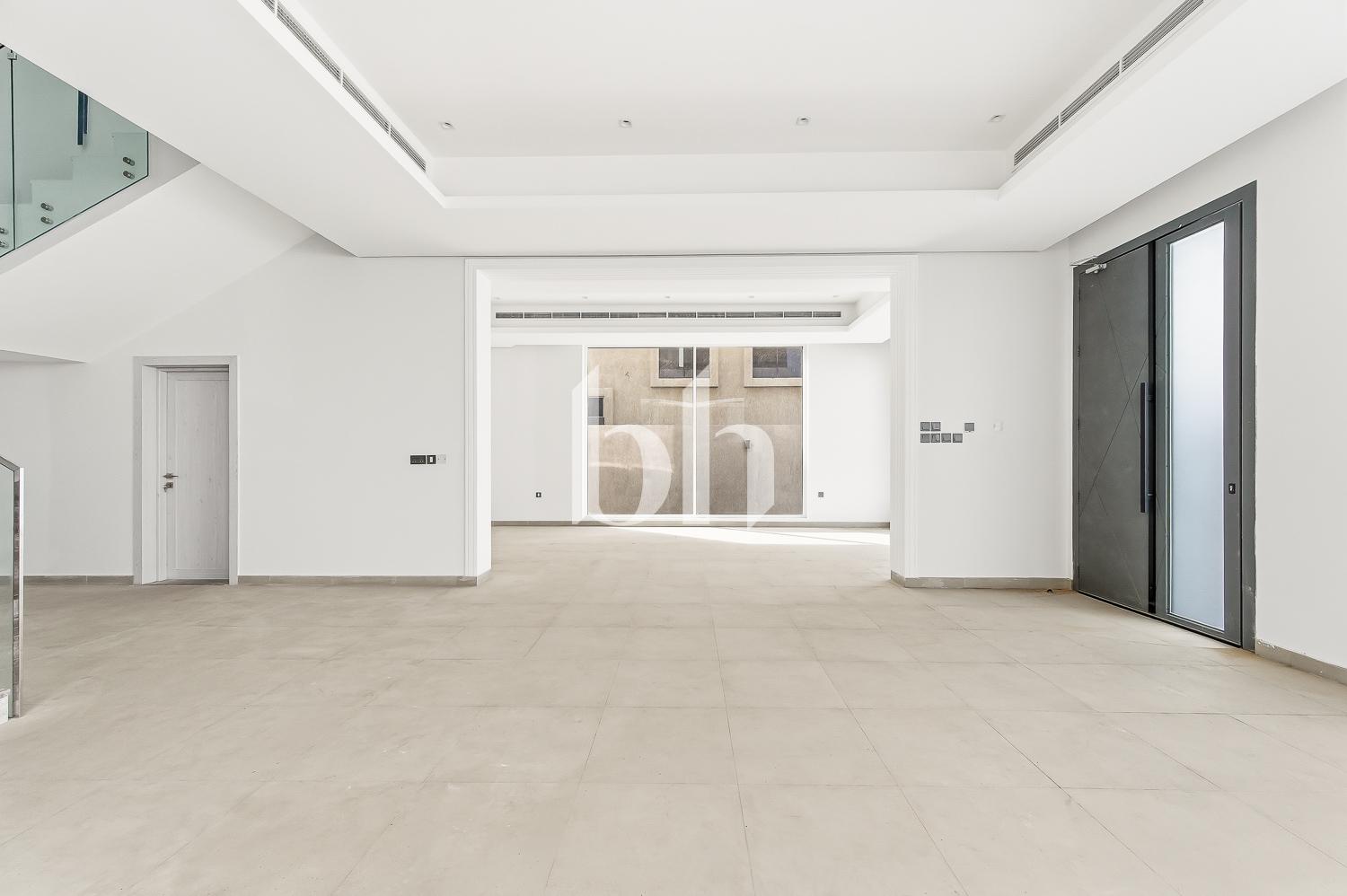 4BR Villa | Ready to Move | Prime Location