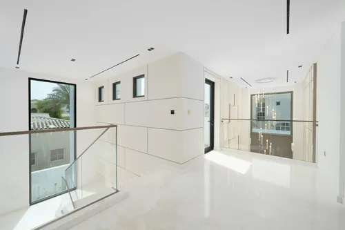 5 Bedrooms Villa in The Sundials