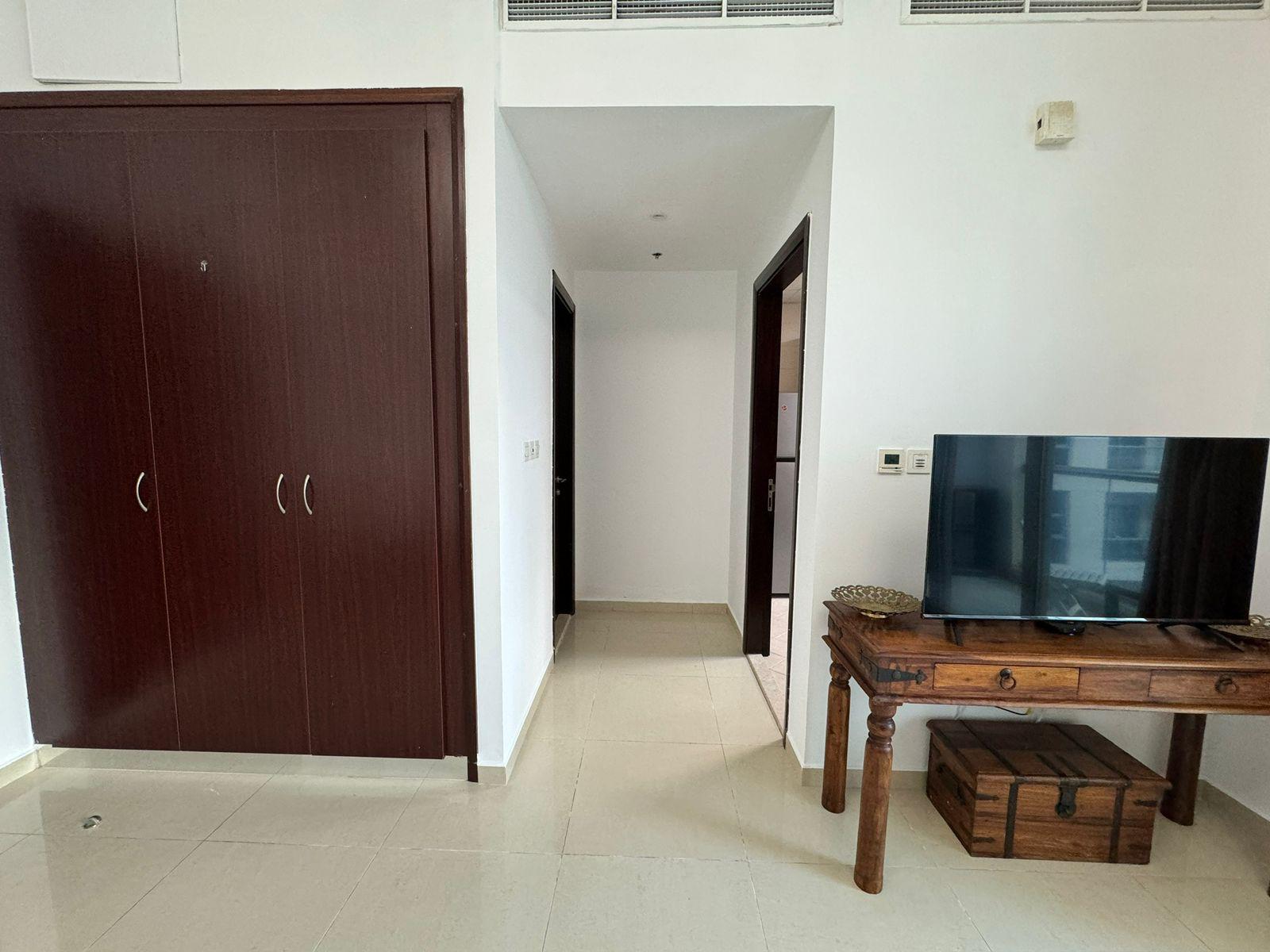  Apartment in DEC Tower 2