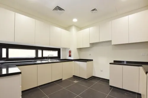 3 Bedrooms Townhouse in Rockwood