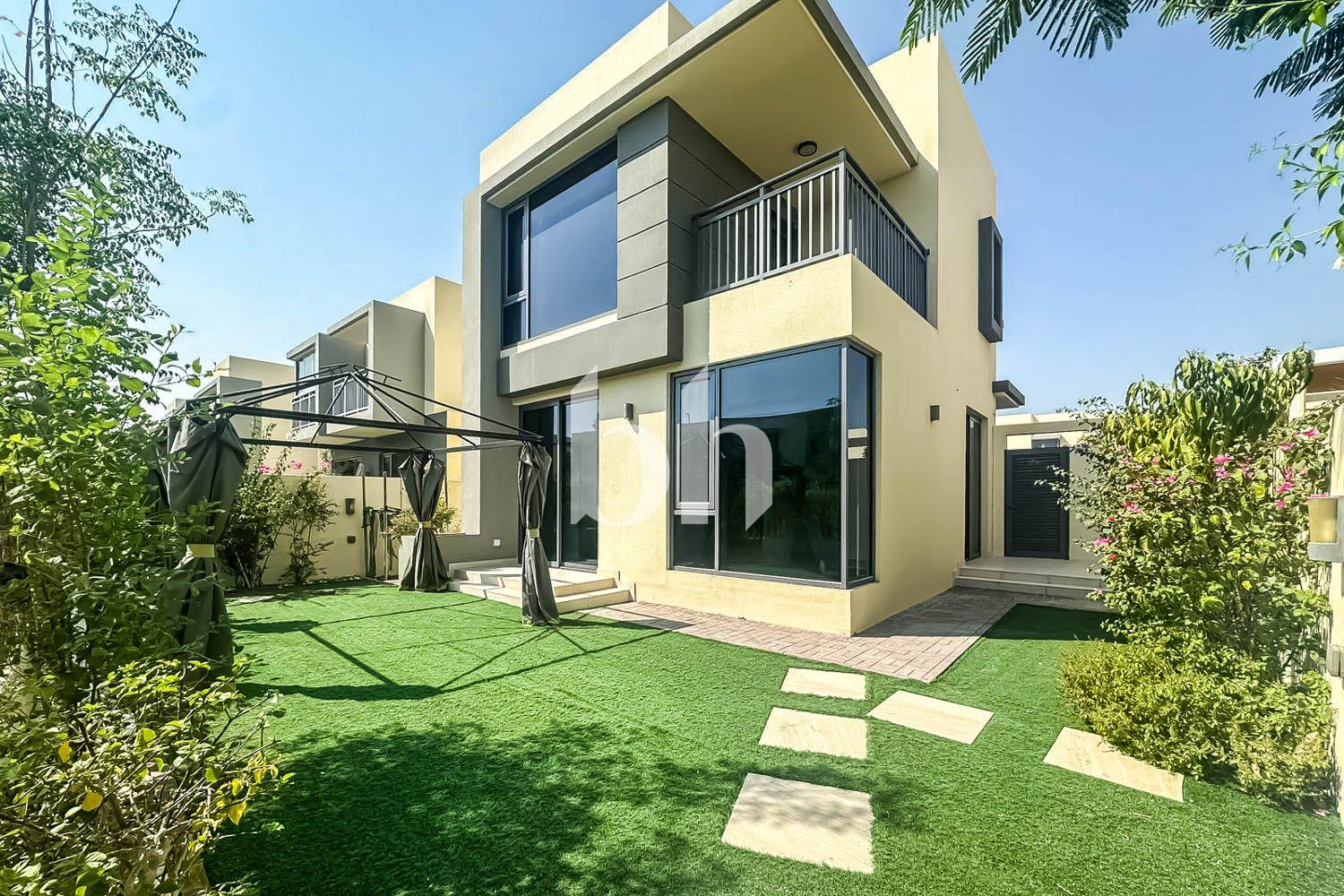 Vacant | Green Belt | Well Maintented