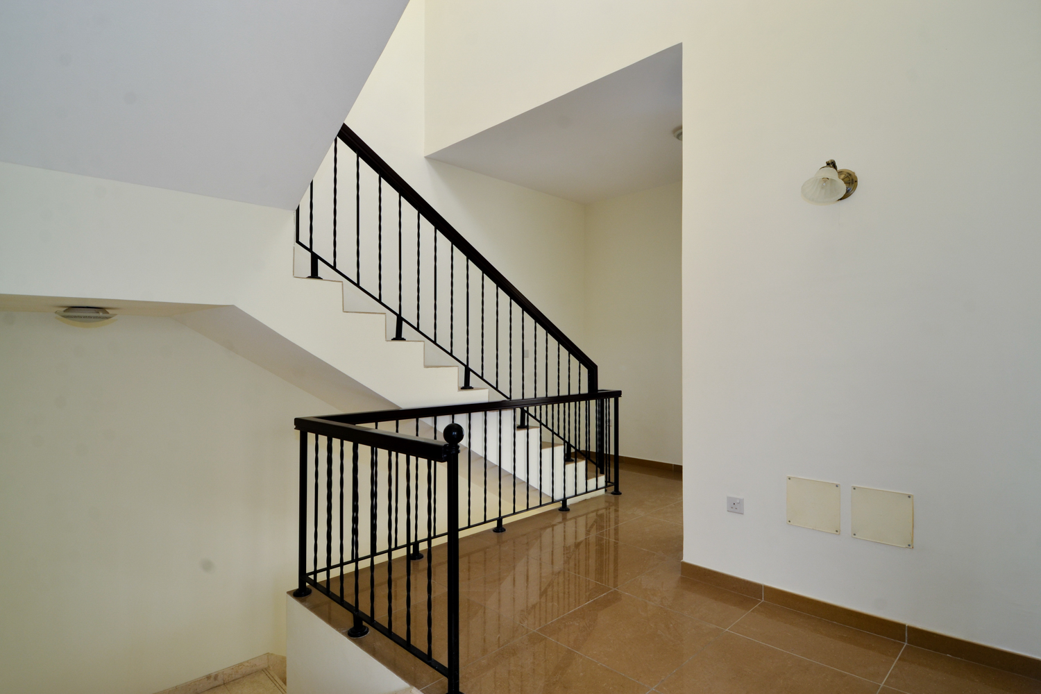 5 Bedrooms Villa in Hacienda