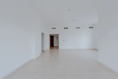 3 Bedrooms Apartment in Ansam 4