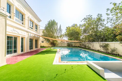 4 Bedrooms Villa in Mediterranean Villas