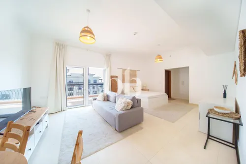 Vacant | Furnished | Partial Golf and Water View