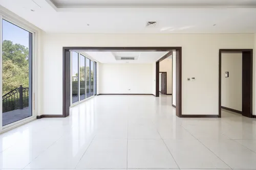 4 Bedrooms Villa in Whispering Pines