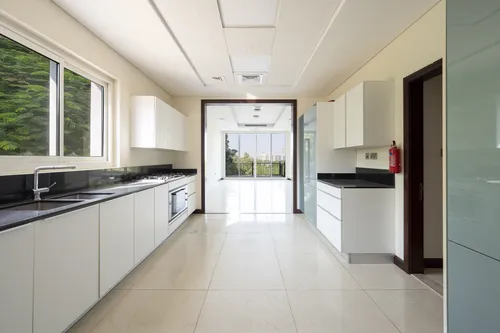 4 Bedrooms Villa in Whispering Pines