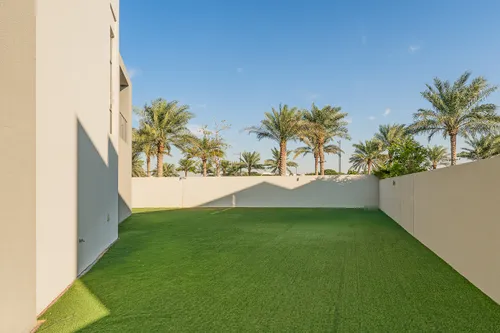 4 Bedrooms Villa in Sidra Villas II