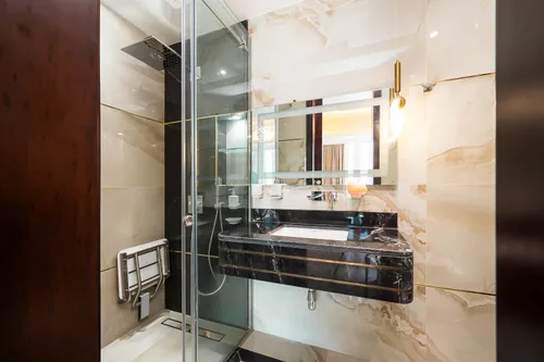 4 Bedrooms Villa in Celia Gardens