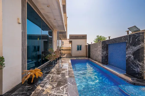 4 Bedrooms Villa in Celia Gardens