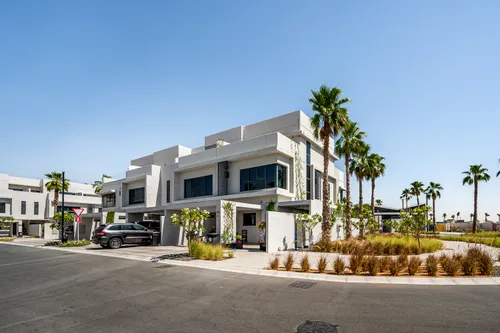 3 Bedrooms Townhouse in California Village