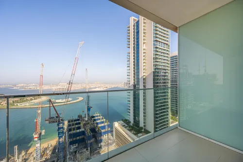1 Bedroom Apartment in Sunrise Bay Tower 1