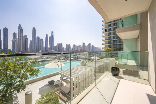 1 Bedroom Apartment in Sunrise Bay Tower 1