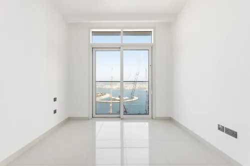 1 Bedroom Apartment in Sunrise Bay Tower 1