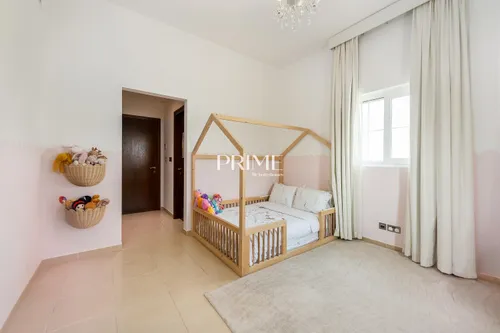 5 Bedrooms Villa in Alvorada 3