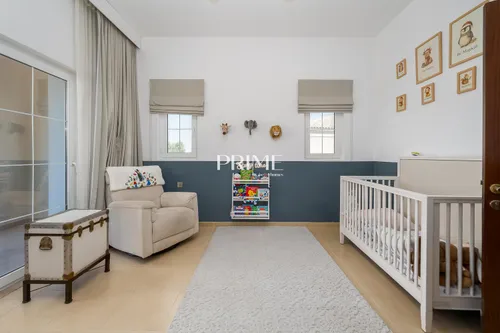 5 Bedrooms Villa in Alvorada 3