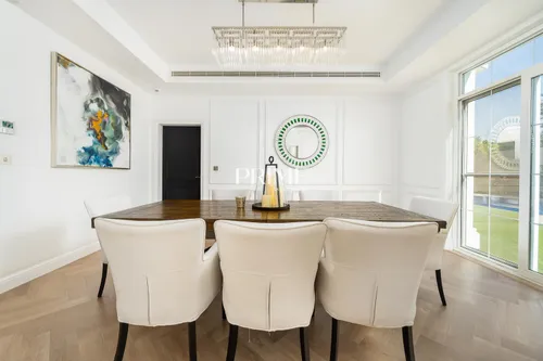 5 Bedrooms Villa in Alvorada 3