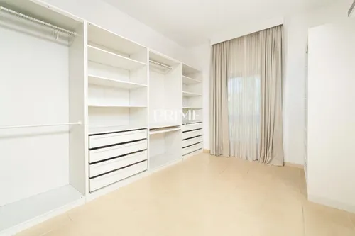 5 Bedrooms Villa in Alvorada 3