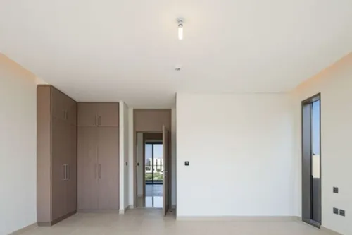 4 Bedrooms Villa in Golf Place 1