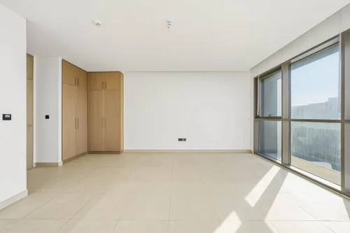 4 Bedrooms Villa in Golf Place 1