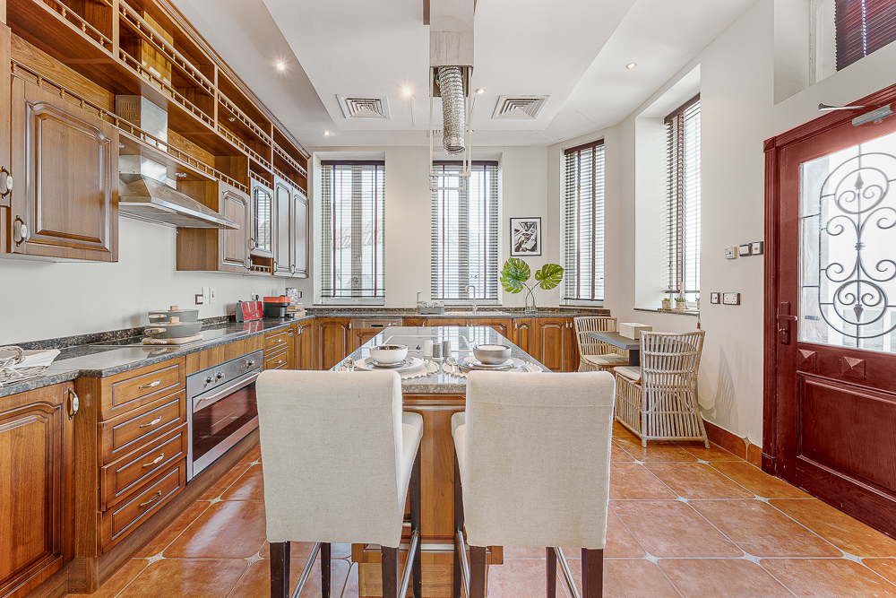 5 Bedrooms Villa in Al Bahia 1