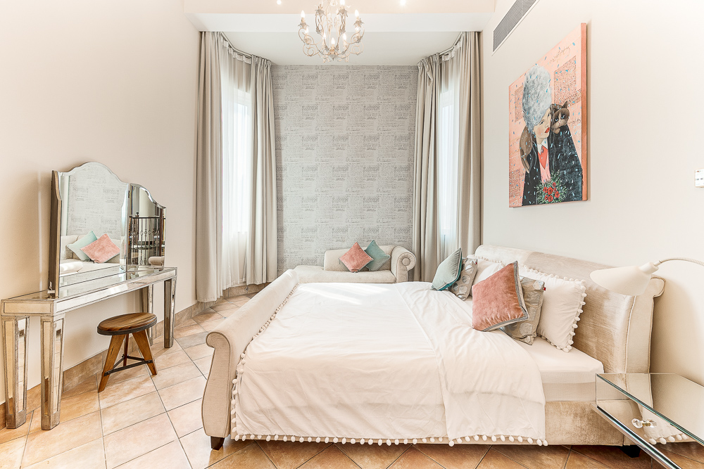 5 Bedrooms Villa in Al Bahia 1