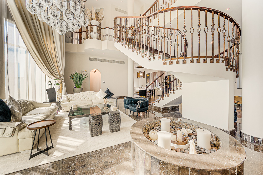 5 Bedrooms Villa in Al Bahia 1