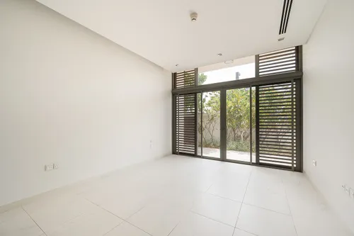 4 Bedrooms Villa in District One Villas