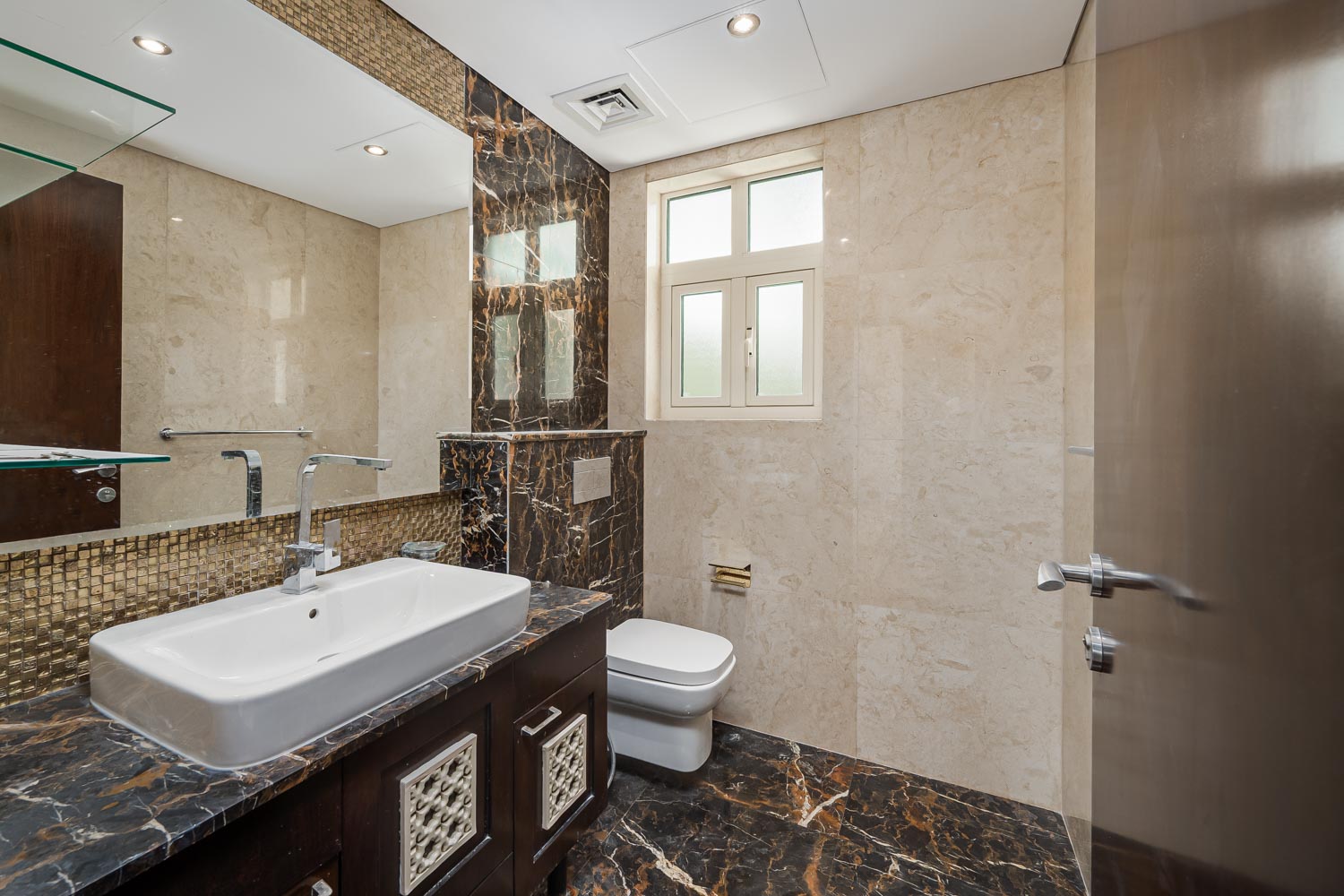 4 Bedrooms Villa in Cluster 11