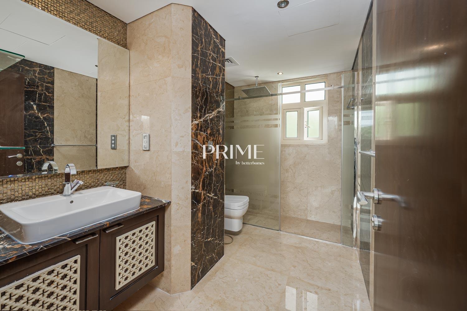 4 Bedrooms Villa in Cluster 11