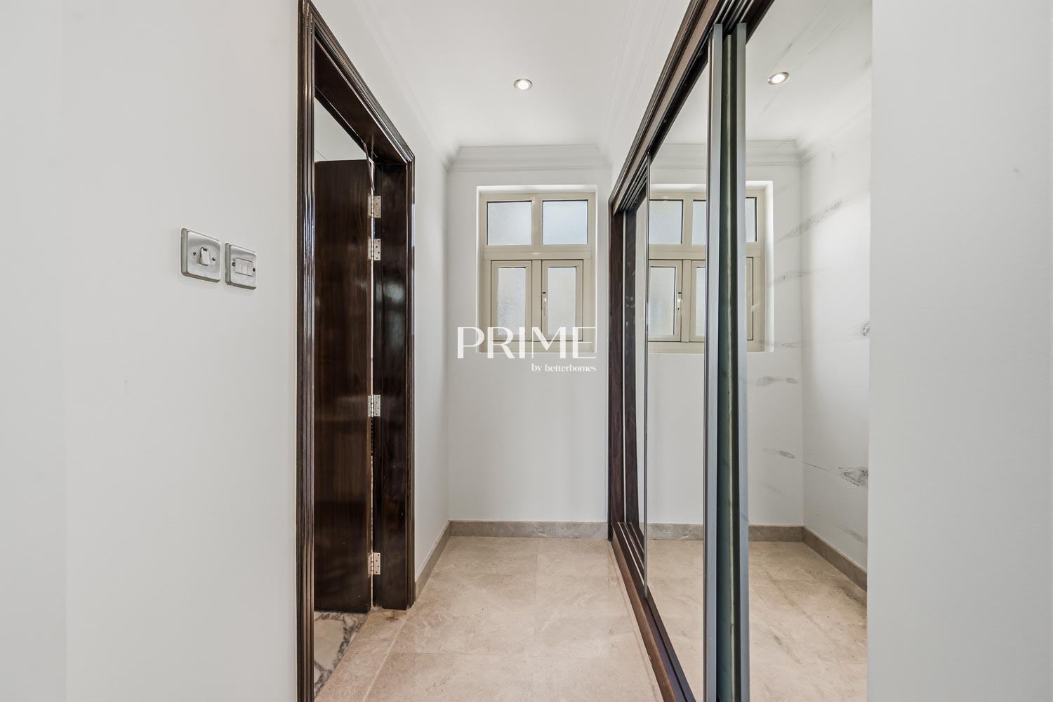 4 Bedrooms Villa in Cluster 11